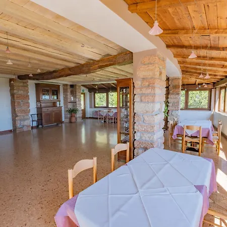 Ξενοδοχείο Osteria Leso1815 3*